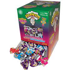 WARHEADS SUPER SOUR BUBBLE GUM POPS BLUEBERRY 21G